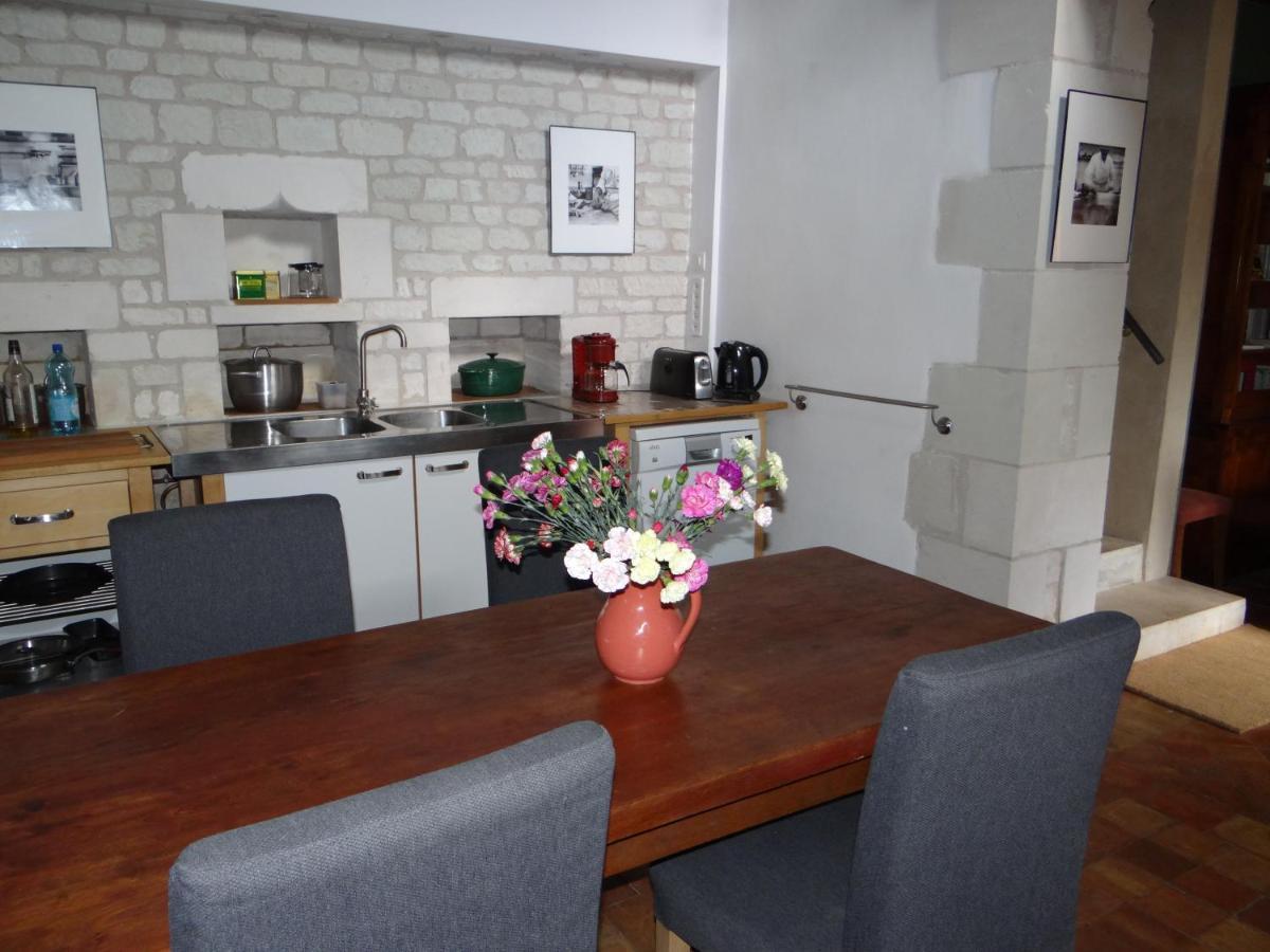 Gite Du Manoir Des Roches Saires ภายนอก รูปภาพ